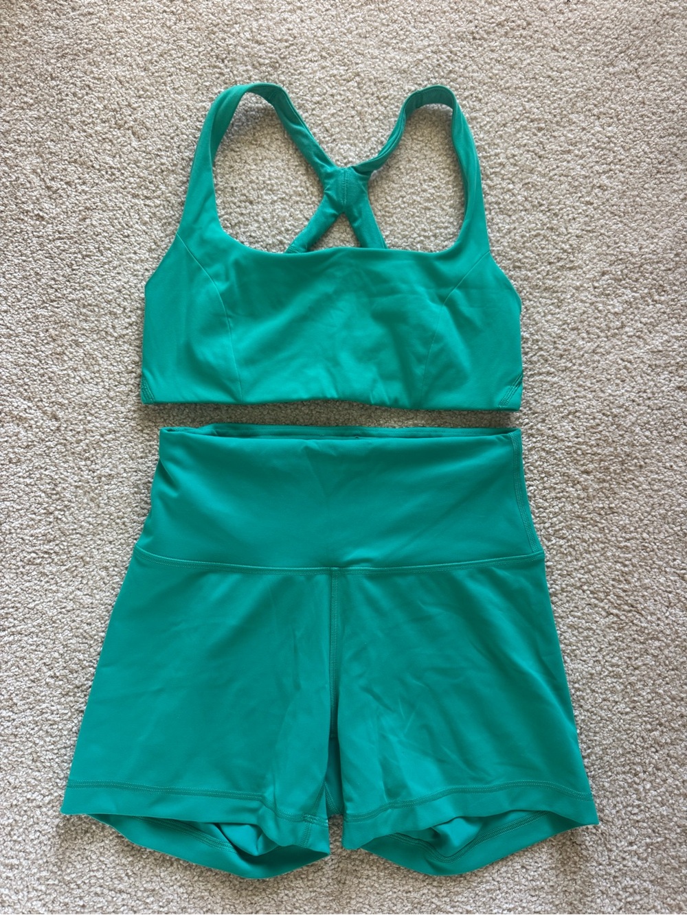 Lululemon green set